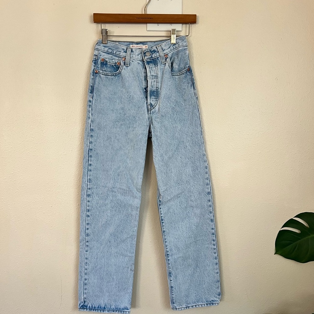 Levi’s Ribcage Straight Ankle Women's Jeans